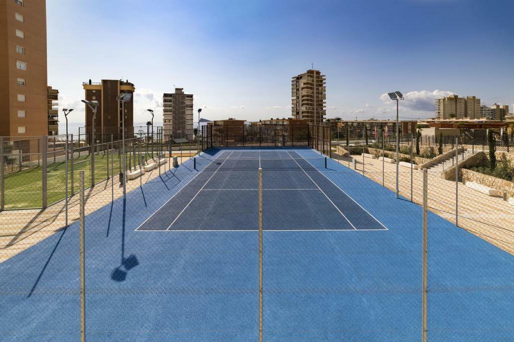 Sunset Drive Resort & Spa Benidorm Exterior photo